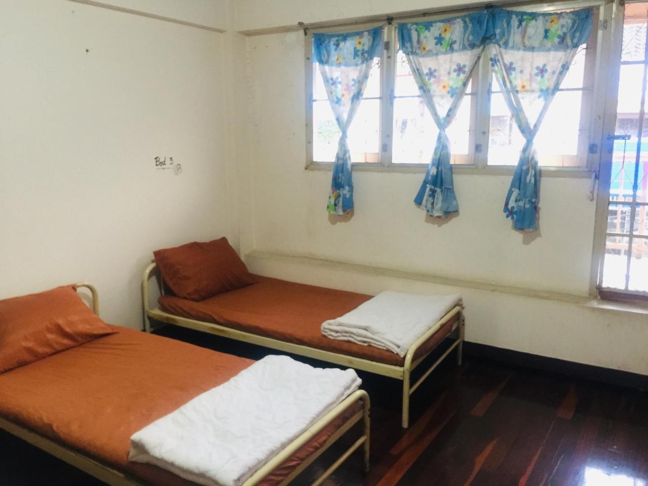 Sofia Hostel Chiang Rai Extérieur photo